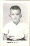 schoolpicsacredheart1960.jpg (58896 bytes)